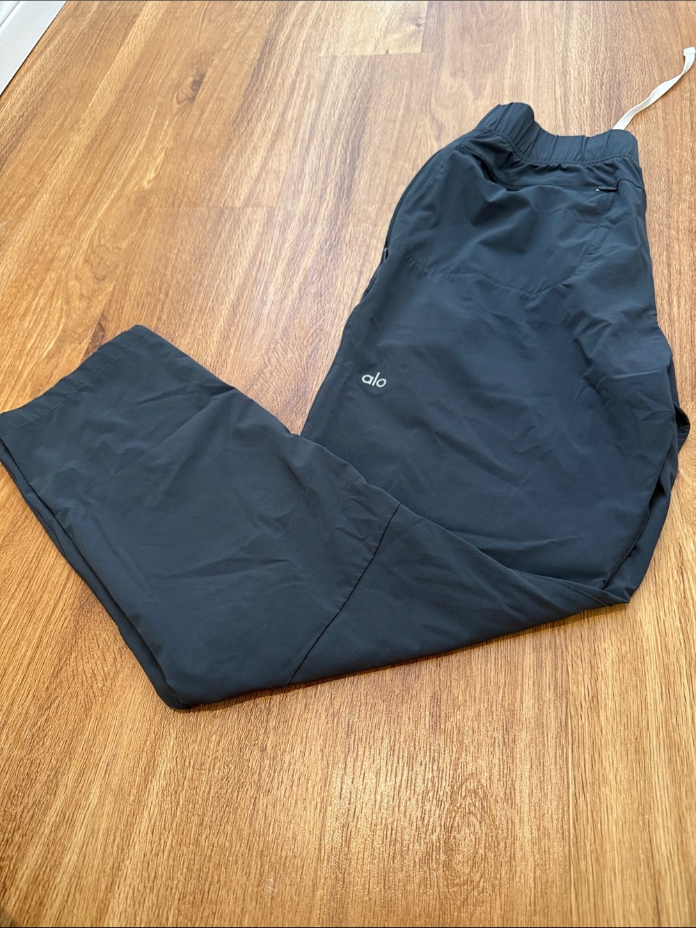 ALO Yoga Men’s Lightweight Jogger Pants zip pockets szM yoga exercise gym track